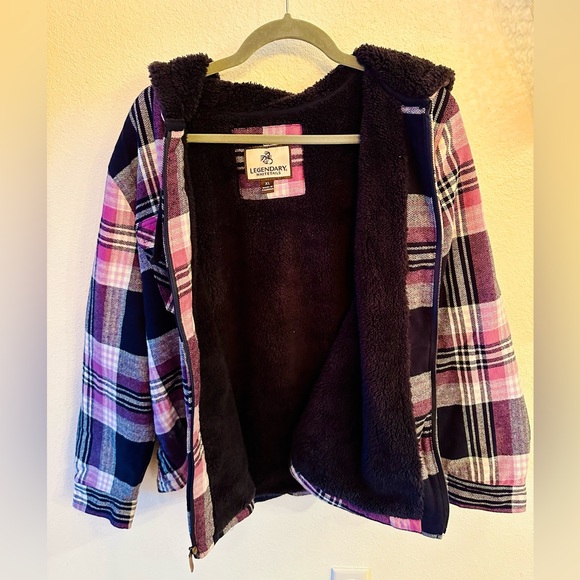 Women’s XL Legendary Whitetails Hooded Fleece Lined Flannel - Picture 2 of 5